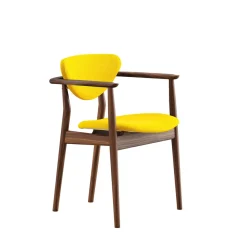 109 Armchair, valnød af Finn Juhl