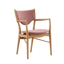 46 Armchair, valnød af Finn Juhl