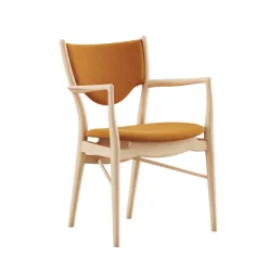 46 Armchair, valnød af Finn Juhl