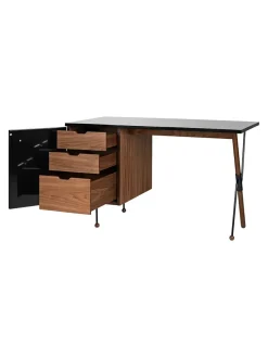 62 Desk fra GUBI