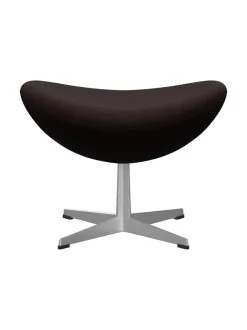 3127 Fodskammel til Ægget af Arne Jacobsen stofgr. 1