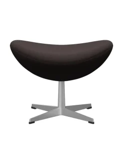 3127 Fodskammel til Ægget af Arne Jacobsen stofgr. 2