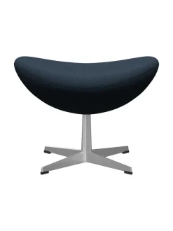 3127 Fodskammel til Ægget af Arne Jacobsen stofgr. 2