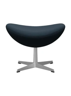 3127 Fodskammel til Ægget af Arne Jacobsen stofgr. 2