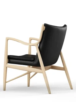 45 Lænestol, eg klar olie af Finn Juhl