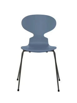 3101 Myren Stol lakeret af Arne Jacobsen