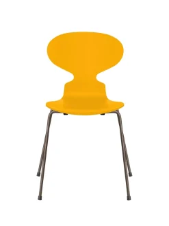 3101 Myren Stol lakeret af Arne Jacobsen