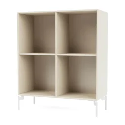 1112 reol inkl. hjul fra Montana