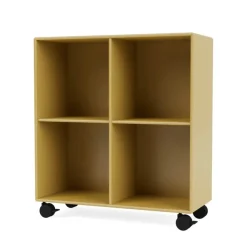 1112 reol inkl. hjul fra Montana