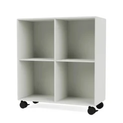 1112 reol inkl. hjul fra Montana