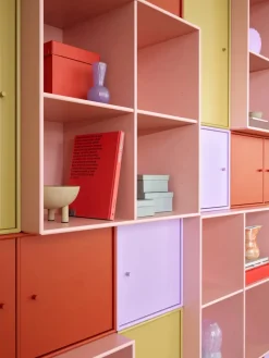 1112 reol inkl. hjul fra Montana