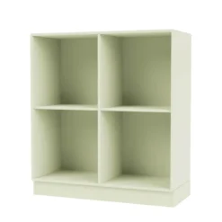 1112 reol inkl. sokkel fra Montana