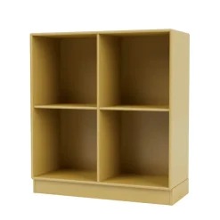 1112 reol inkl. sokkel fra Montana