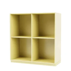 1112 reol inkl. sokkel fra Montana