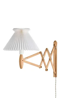 224-6 Sax Væglampe Jubilæumsudgave, light oak fra Le Klint