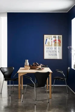 3207 Serie 7 Armstol af Arne Jacobsen