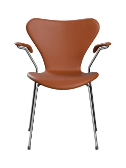 3207 stol m/armlæn, fuldpolstret Essential læder sort/sort stel af Arne Jacobsen
