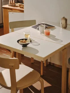 Aalto Table Foldable fra Artek