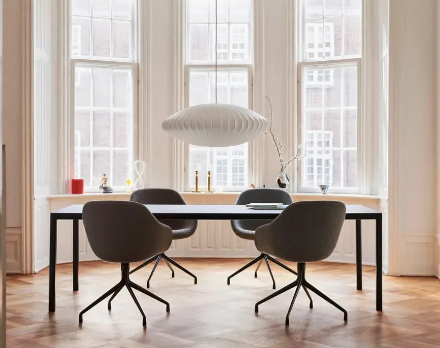 About a Chair AAC123 fra Hay