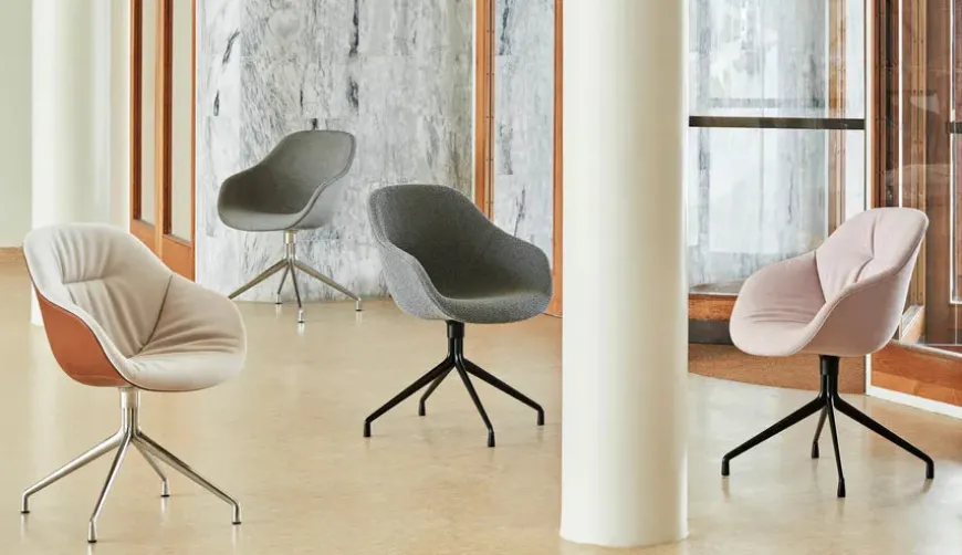 About a Chair AAC123 fra Hay