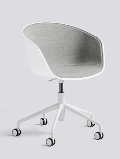 About a Chair AAC53 fra Hay