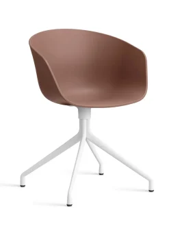 About a Chair AAC53 fra Hay