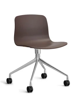 About a Chair AAC15 fra Hay