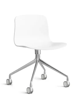 About a Chair AAC15 fra Hay