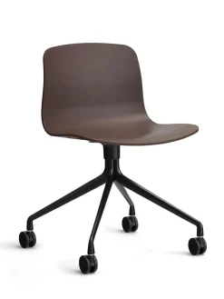 About a Chair AAC14 fra Hay