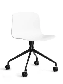 About a Chair AAC14 fra Hay