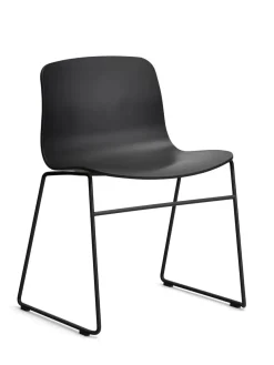 About a Chair AAC09 fra Hay