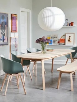 About a Chair AAC22 fra Hay