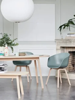 About a Chair AAC22 fra Hay