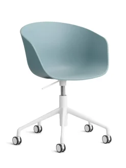 About a Chair AAC52 fra Hay