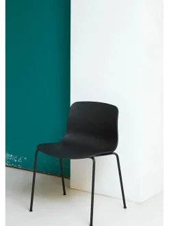 About a Chair AAC16 fra Hay