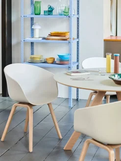 About a Chair AAC23 Soft fra Hay