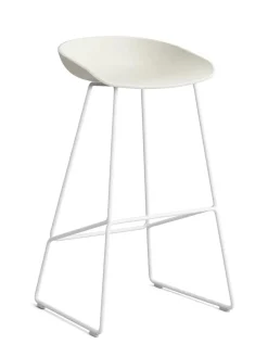 About a Stool AAS39 fra Hay