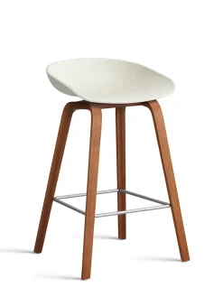 About a Stool AAS32 fra Hay