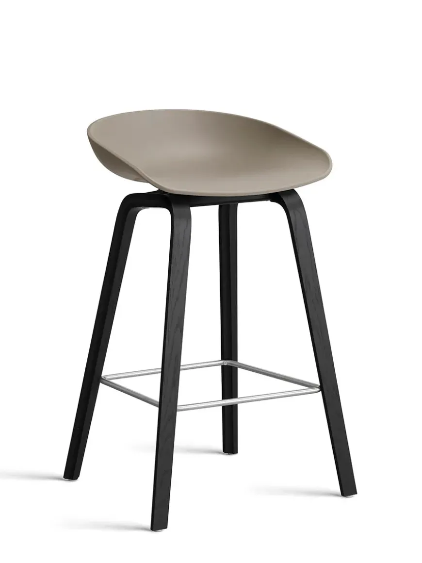 About a Stool AAS32 fra Hay