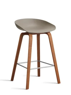 About a Stool AAS32 fra Hay