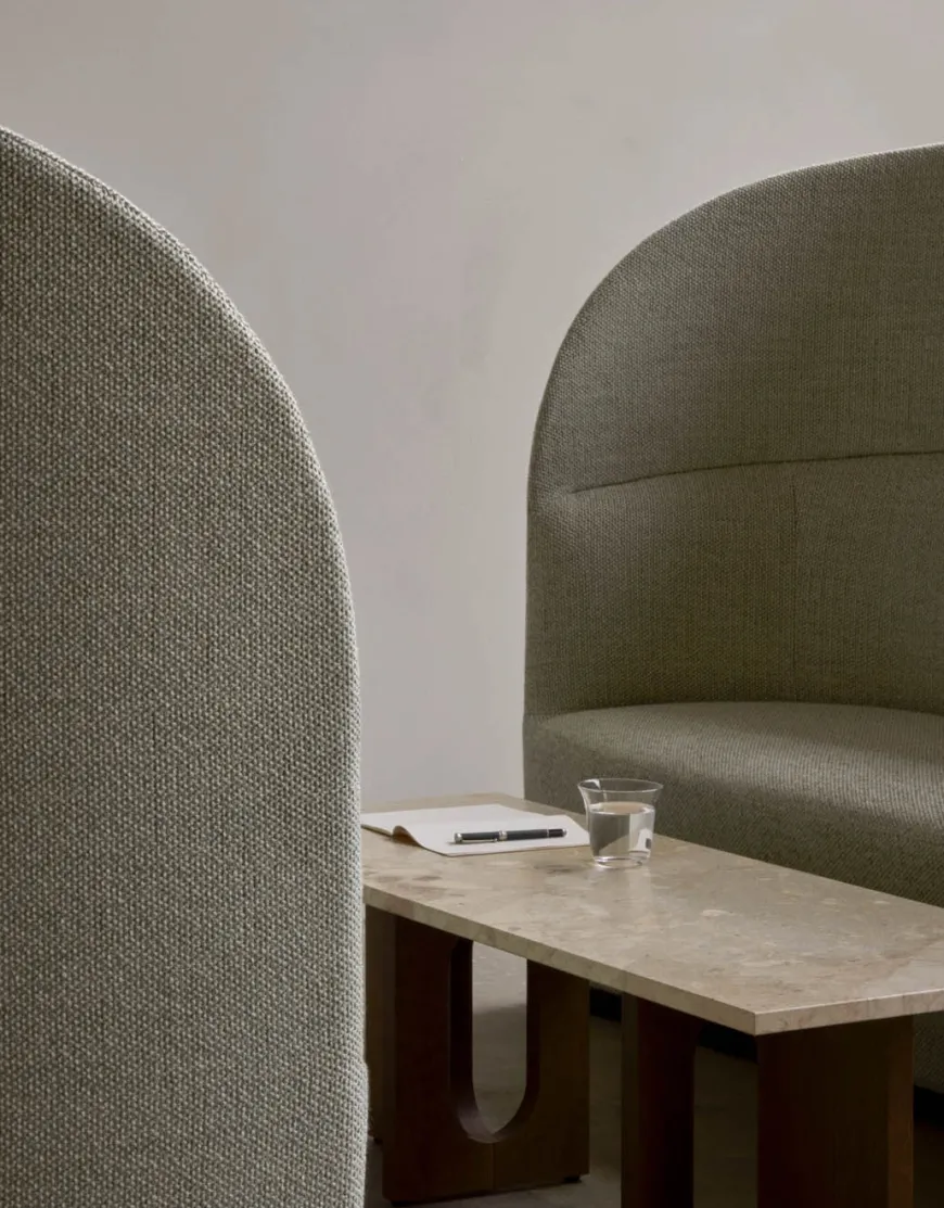 Androgyne Lounge Table, Calacatta Viola / Wood fra Audo Copenhagen