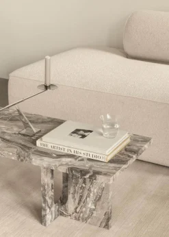 Androgyne Lounge Table, Calacatta Viola / Wood fra Audo Copenhagen