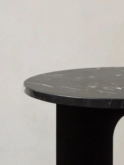 Androgyne Side Table fra Audo Copenhagen