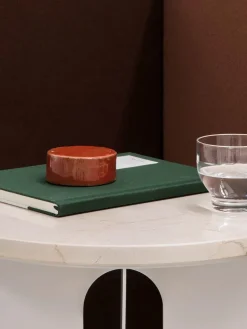 Androgyne Side Table fra Audo Copenhagen