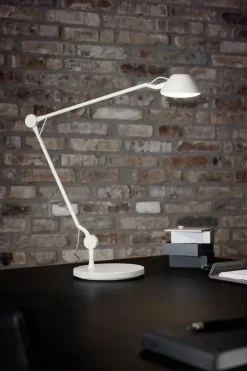 AQ01 bordlampe fra Fritz Hansen