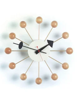 Asterisk Clock fra Vitra