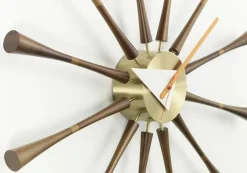 Asterisk Clock fra Vitra