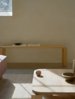 Atlas bænk 150x32 fra New Works