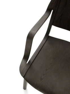 AX HM11 Stol, mørkbejdset eg fra &Tradition