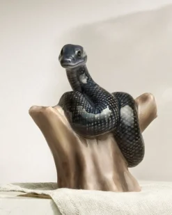 Babynæsehorn Årets figur 2025 fra Royal Copenhagen